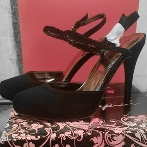 Stiletto high heels (closed toe) size 8.5